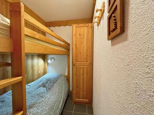 Studio rénové style montagne pour 4 pers aux Menuires, balcon est, accès direct pistes - FR-1-452-22
