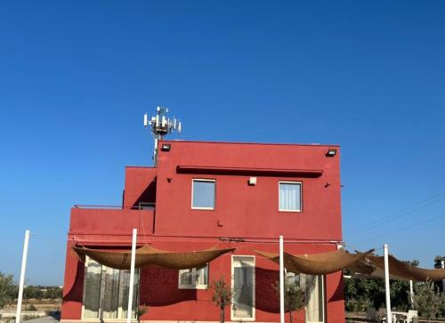 Το κτήριο όπου στεγάζεται  η παραθεριστική κατοικία