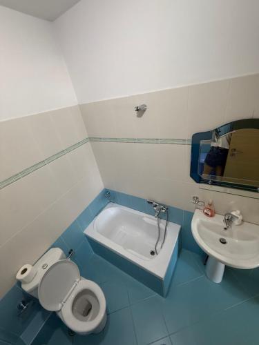 O baie la Joti Apartments 2