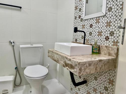 Vannituba majutusasutuses Bella Peroba Flats #Lua de Mel Hidromassagem - Maragogi AL