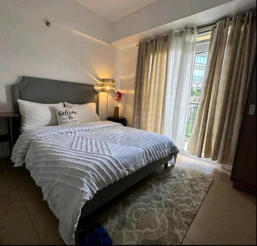 Postel nebo postele na pokoji v ubytování 150 Newport Boulevard - North Wing