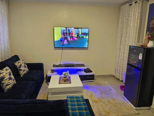 TV a/nebo společenská místnost v ubytování LA homes