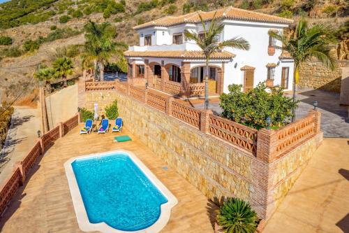 Villa Biznaga by Villa Plus