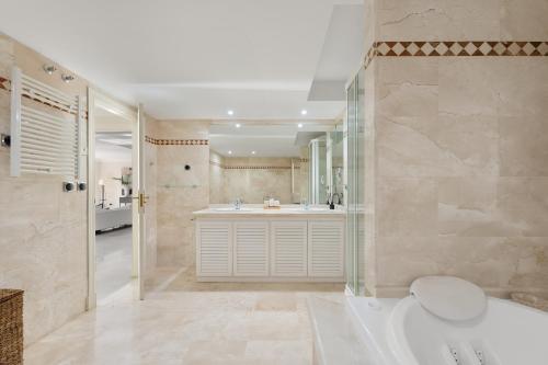 Luxury 3 bed apartment in Magna Marbella