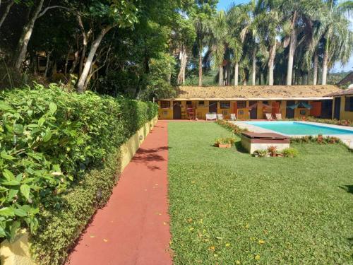 Kolam renang di atau dekat dengan A Casa do Pablo Pousada