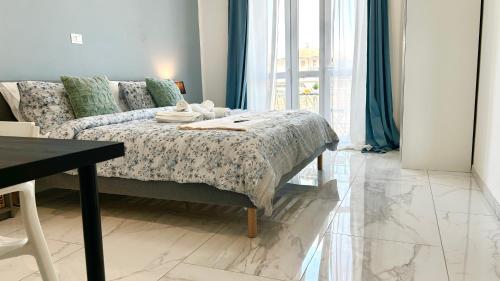 Postel nebo postele na pokoji v ubytování Luxury Hostel B&B Room - Vicino Torino Centro Metropolitana