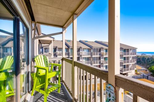 Gallery image of Island Beach & Racquet Club B302 in Atlantic Beach