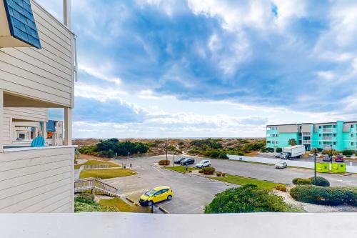 Gallery image of A Place At The Beach 235 in Atlantic Beach