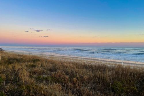 Gallery image of Island Beach & Racquet Club A205 in Atlantic Beach