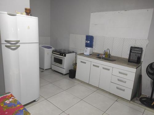 Kuchyň nebo kuchyňský kout v ubytování Recanto dos Amigos