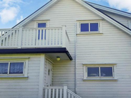 Gallery image of 4 person holiday home in Borhaug, cleaning included in Borhaug