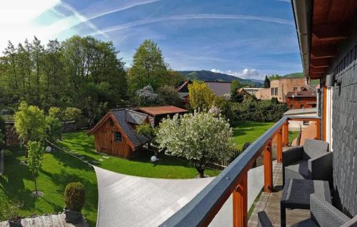 Nespecifikovaný výhled na hory nebo výhled na hory při pohledu z apartmánu