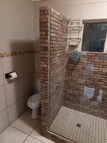 Un baño de The Pinnacle in Bloem