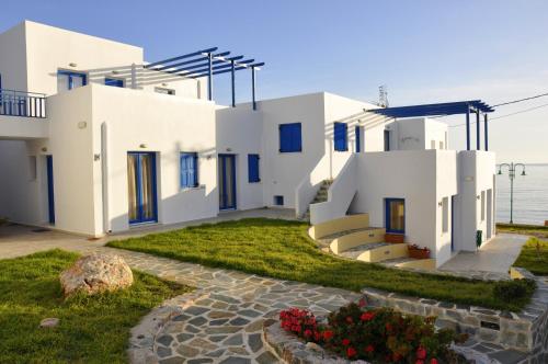 Το κτήριο όπου στεγάζεται  το ξενοδοχείο διαμερισμάτων
