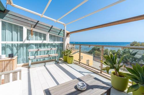 Μπαλκόνι ή βεράντα στο Elvi Suite Vista Mare Marzamemi