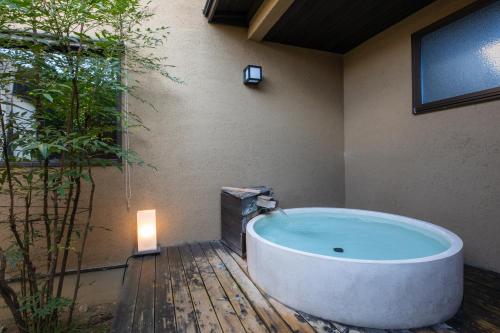 Φωτογραφία από το άλμπουμ του 笛吹川温泉坐忘 σε Koshu