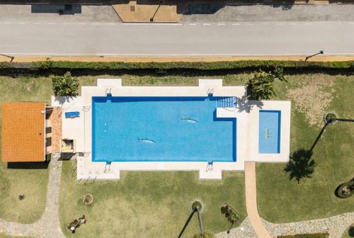 Domillion 2bdr 2bath apt Lomas33 Cabopino Golf