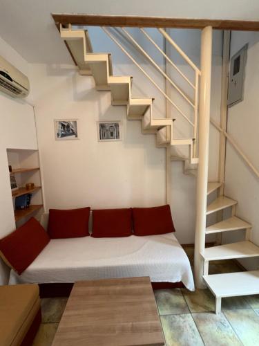 Skalina city center studio apartment