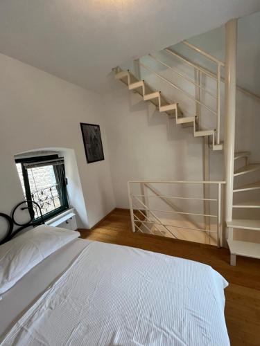 Skalina city center studio apartment