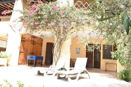 Gallery image of Casa Vacanze il Bouganville in Chia