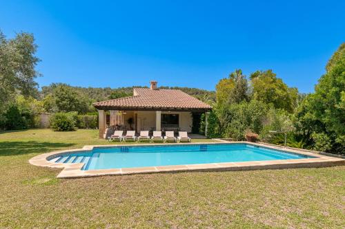Can Colom by Sealand Villas