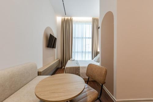 Kingdom Family Apartment's Durres Centerにあるテレビまたはエンターテインメントセンター