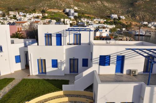 Το κτήριο όπου στεγάζεται  το ξενοδοχείο διαμερισμάτων