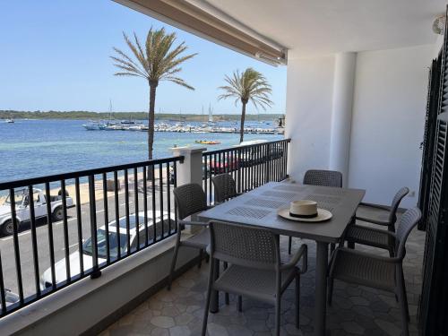 Gallery image of SA TEQUINA by SOM Menorca in Fornells
