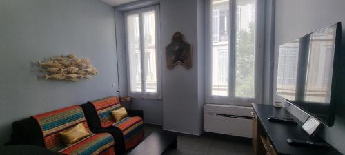 Cannes Hoche Apartment