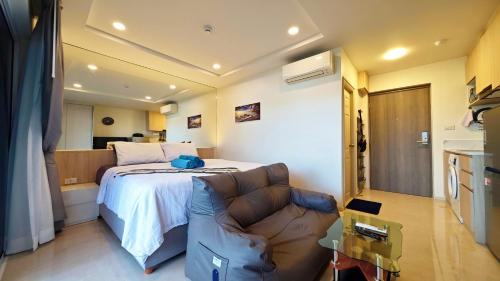 Η κουζίνα ή μικρή κουζίνα στο Studio apartment with swimming pool and sauna near beach