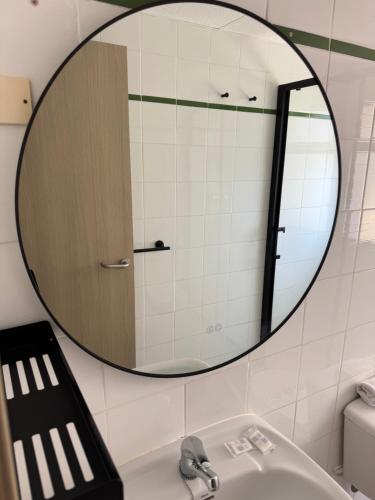 Hotel Ram Rooms Tahitiにあるバスルーム