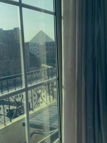Nespecifikovaný výhled na hory nebo výhled na hory při pohledu z hotelu