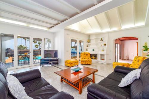 Villa Nino by Villa Plus