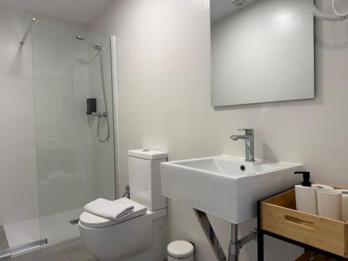 Koupelna v ubytování EDIFICIO La Botica de Enrique by Málaga Planners