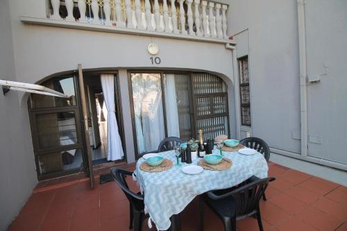 Un balcón o terraza en Uvongo Cabanas 10A
