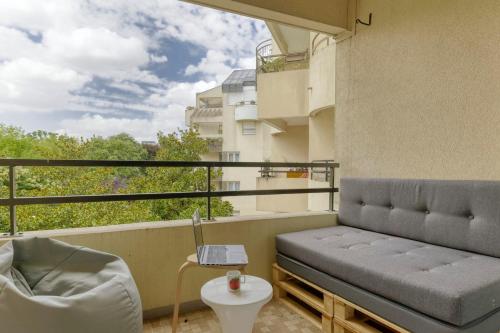 Μπαλκόνι ή βεράντα στο Le Blum - Wifi - Balcon - Porte de Bercy