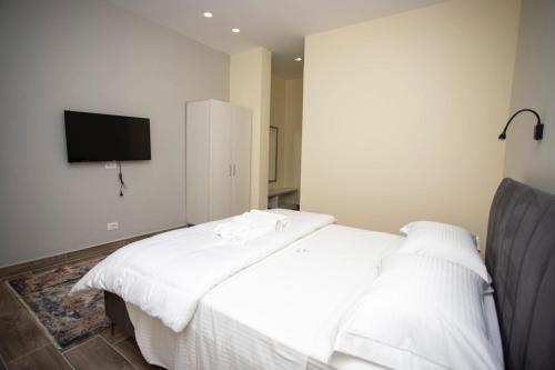 Gallery image of Llogora Dervishaliu Hotel in Vlorë