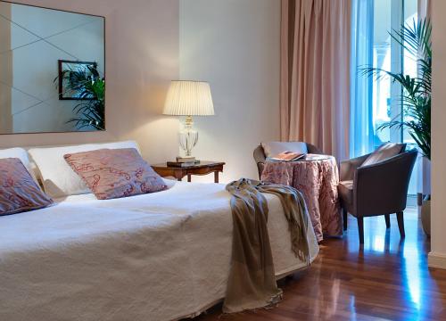 Hotel Terme Neronianeにあるベッド