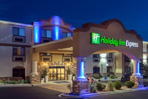 Bangunan di mana terletaknya hotel
