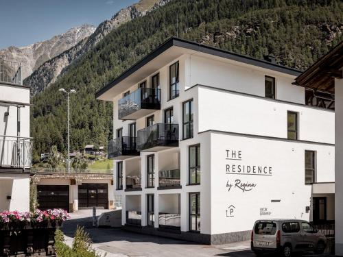 Foto The Residence by Regina 5