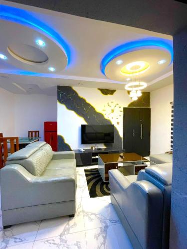 TV a/nebo společenská místnost v ubytování Dearest service apartment