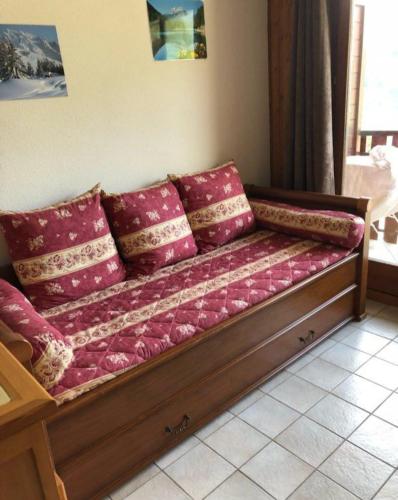 Χώρος καθιστικού στο Studio au pied des pistes - Vue montagne