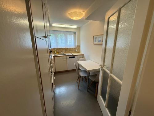 2BR flat in city center - Crown 2