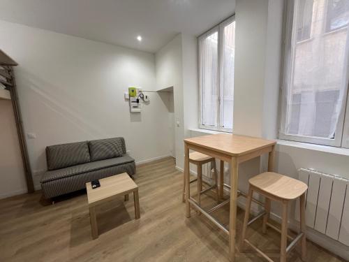 Studio rénové, au cœur du Vieux Lyon