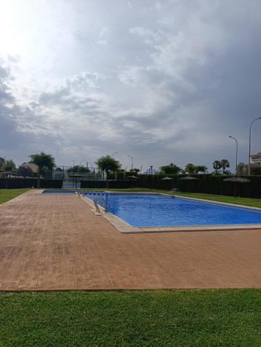Kolam renang di atau dekat dengan Grecia 5