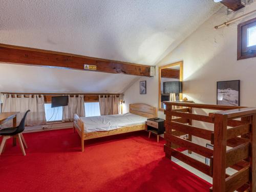 Studio agréable avec mezzanine, balcon et proche commodités à Val-d'Isère - FR-1-694-296