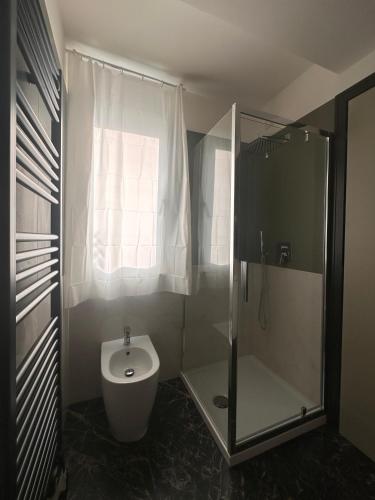 Bilik mandi di Foresteria 33