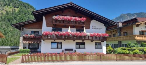 Nespecifikovaný výhled na hory nebo výhled na hory při pohledu z bed and breakfast