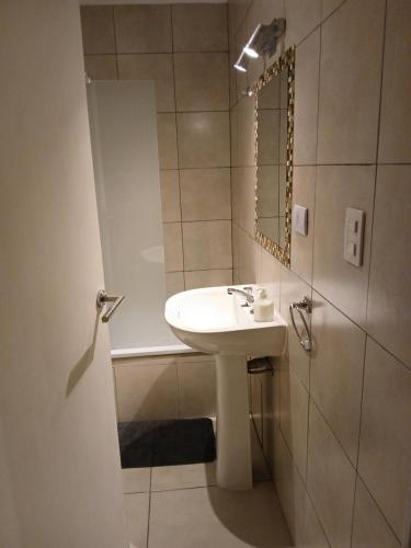 Koupelna v ubytování Departamento Studio Costa de Mar Río Grande - Tierra del Fuego