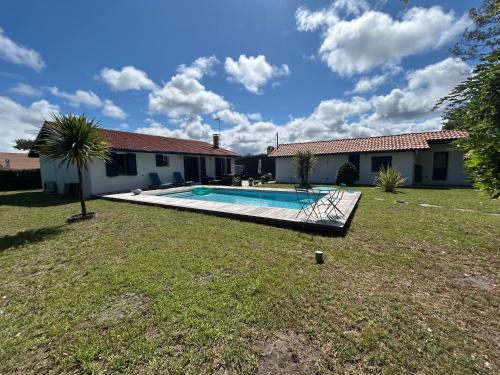 Maison familiale avec piscine